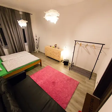 Freedom Rooms & Apartments Apartment