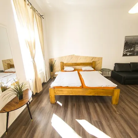 Freedom Rooms & Apartments Prague