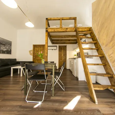 Apartment Freedom Rooms & Apartments *