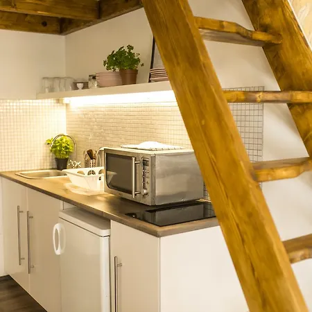 Freedom Rooms & Apartments Prague