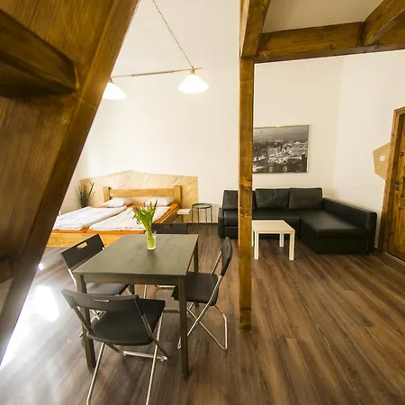 Freedom Rooms & Apartments Apartment *