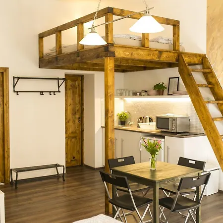 Freedom Rooms & Apartments