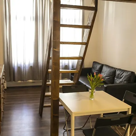Apartment Freedom Rooms & Apartments