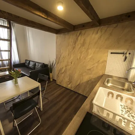 Freedom Rooms & Apartments * Prague