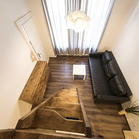Freedom Rooms & Apartments * Prague
