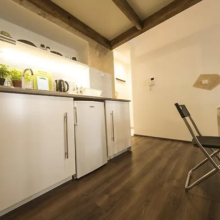 Freedom Rooms & Apartments Apartment *