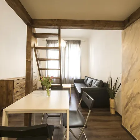 Freedom Rooms & Apartments *