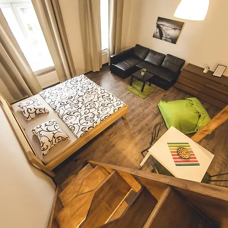 Apartment Freedom Rooms & Apartments
