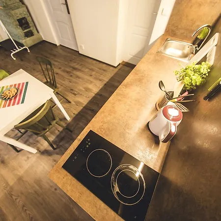 Freedom Rooms & Apartments Apartment
