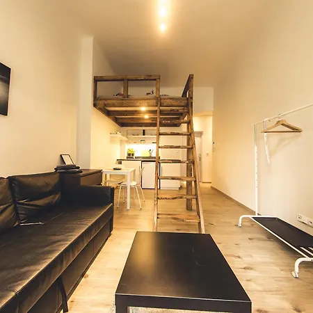 Apartment Freedom Rooms & Apartments